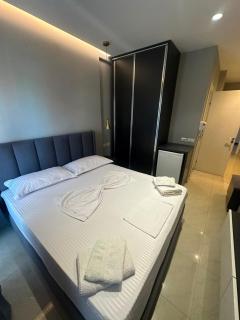 N10 Fishta Suite - 1