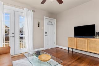 Cozy 1BD1BA in a Great Location for Extended Stay - 7
