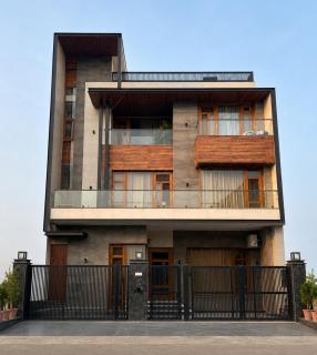 Royal Estate by The Aurelia Stays - 4