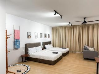 Taiping Rain Suite Homestay near Lake Garden with Netflix WiFi - 9