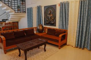 The Villa Mahogany - 1