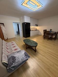Two bedroom apartment near Home plaza - 0
