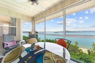 The Smirnoff Suite 3BDR - 7