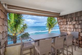 Direct Oceanfront Views Modern Penthouse in Paradise - 7