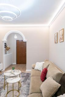 Portside Luxury Apartment - 5