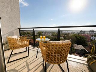 Sky Stays at Asuncion Cozy & Bright 1BDR - 8