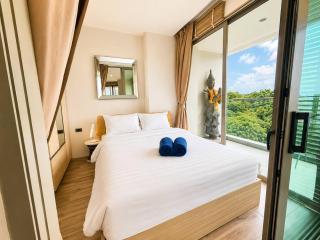 Fully Seaview 2BR Apartment, Walk to Kamala Beach - 1