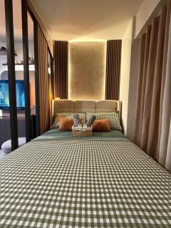 Modern Japandi Studio with Pool Near Mactan Airport - 9