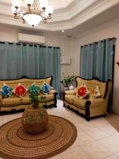 Bright & Spacious Stay in the Heart of Town - 7