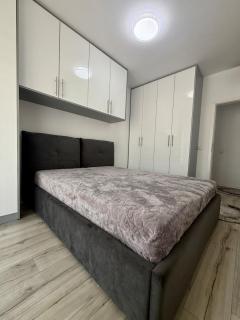 Modern & Comfort Home Stay - 3