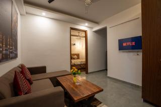 Projector Couple Friendly 1bhk Aashiyana - 1
