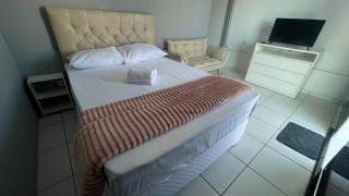 Golden Stay Suites - 9