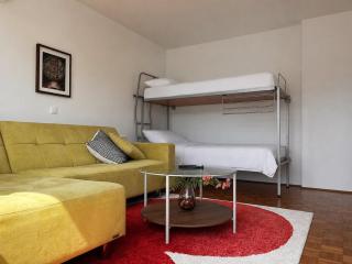 Bright, panoramic apartment with mountain views - 4