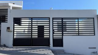 Serene and Accessible House Rental in Guaymas, Mexico - 1