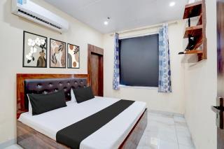 Hotel O Star Light - 0
