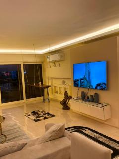Luxury Nile View Apartment Next to Hilton Maadi - 5