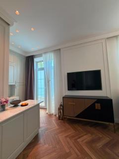 Cozy Apartment - 4