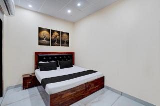 Hotel O Star Light - 1