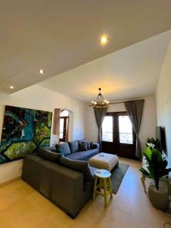 Sabina 2BD with pool and lagoon view - 5