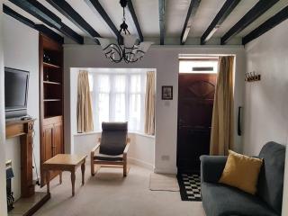 Cosy Bala House - 0