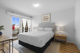 Charming 2 bed in the Heart of Camberwell - 6