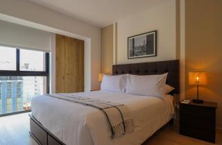 Charming 2BR with Balcony & View in Miraflores - 9