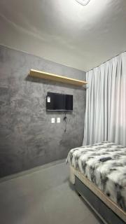 Apartamento em condomínio com piscina e academia Portaria 24horas e bem localizado - 8