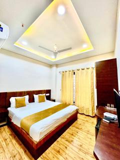 Shree Gurukripa Inn - 0
