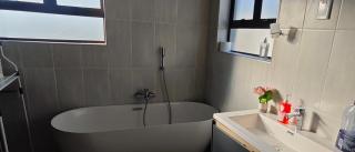 Naomy's Place - 2