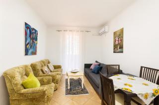 NADIA Apartment Golem - 0