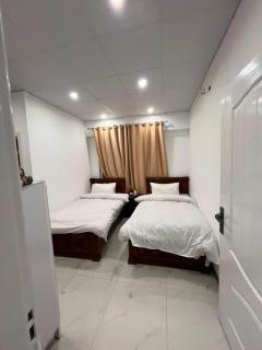 Pine Cottage - 1