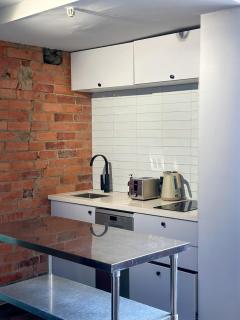 Chic Studio | Heart of Melbourne CBD - 9