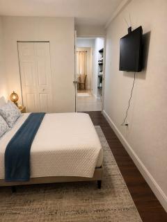 Modern Oasis studio free parking Private entrance - 9