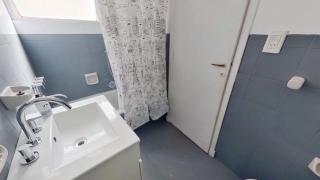 C&E House - 3