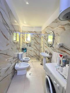 Green Haven Apartment By the Sea - 7