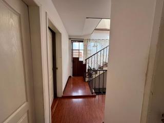 Elegante casa de tres pisos con area de gym y entretenimento, para hasta 8 personas - 1