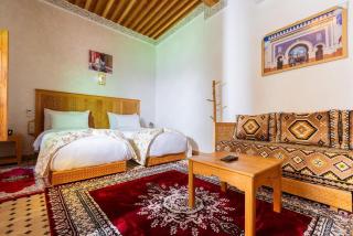 Riad Saiss - 3