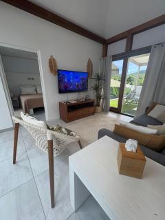 Fully-equipped house with pool - 5
