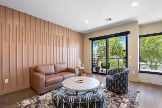 The LUX at Craftsman - Old Town Penthouse 1 - 1