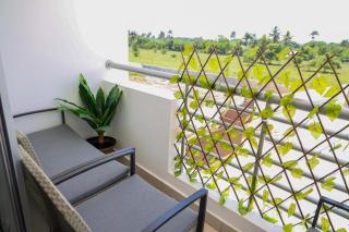 New 3BR 2BT Apt 3 min Beach Gated Community - 3