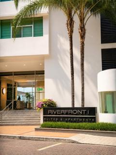Suite Premium con Piscina en Puerto Santa Ana RF1-808 - 2