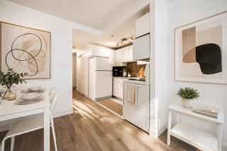 Downtown Vancouver 2BR Prime Cambie Location - 4