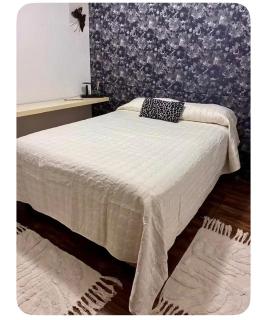 Room in a Cozy Minimalist Micro-Home Pet Friendly - 4