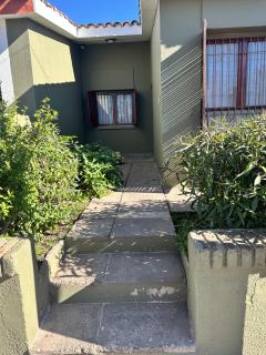 La casa, alquiler temporario - casa completa con cochera y patio- parrilla - 6