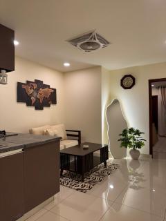 Spacious 1 BHK Lounge & Kitchen Self Check-in - 0