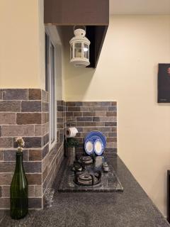 Spacious 1 BHK Lounge & Kitchen Self Check-in - 6