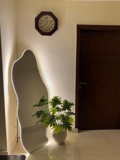 Spacious 1 BHK Lounge & Kitchen Self Check-in - 2