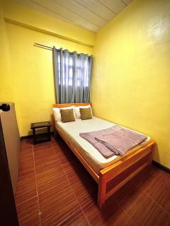 2 Bedrooms with free parking - 7