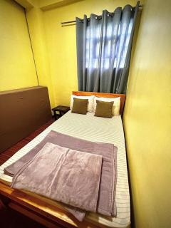 2 Bedrooms with free parking - 4