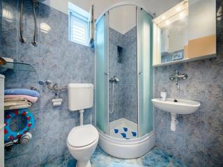 Golden Coast Apartments - A2 - OneBedroom Apartment with Terrace and SeaView - 7